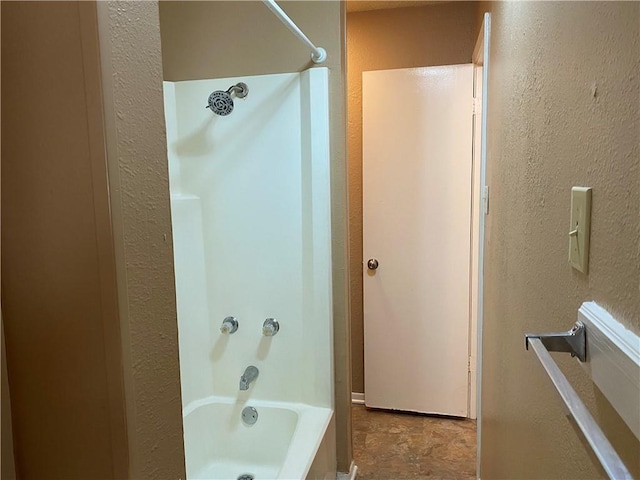 bathroom featuring shower / bath combination