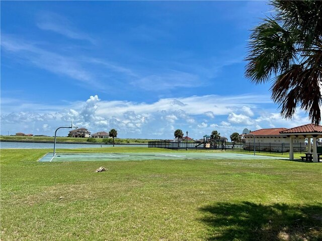 181 E Burgundy Bay Prt, Oconnor, TX 77982