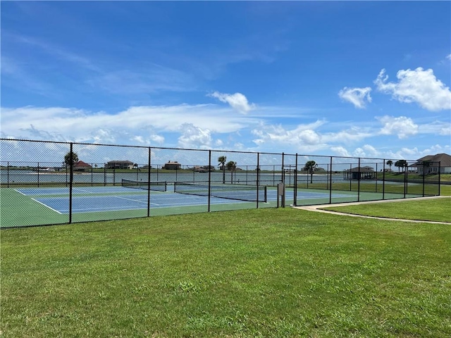 181 E Burgundy Bay Prt, Oconnor, TX 77982