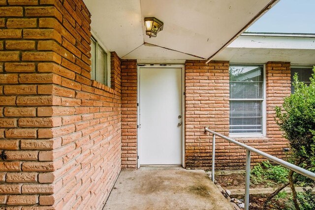 215 NW 2nd St, Premont, TX 78375 - photo 4