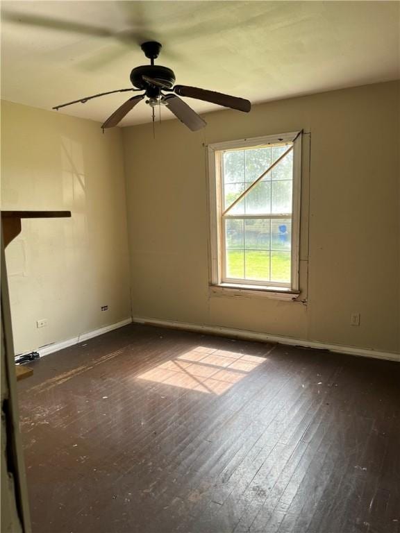 5122 Thomas Dr, Corpus Christi, TX 78407 - unfurnished room with wood-type flooring and ceiling fan
