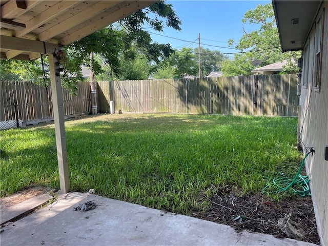 4006 Hurlwood, Corpus Christi, TX 78410 - view of yard featuring a patio area