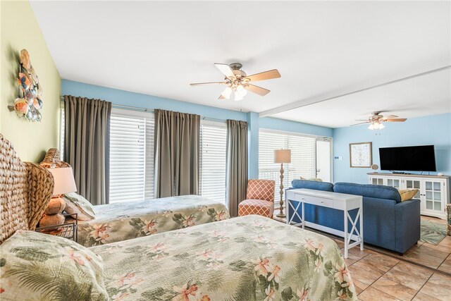 bedroom featuring ceiling fan