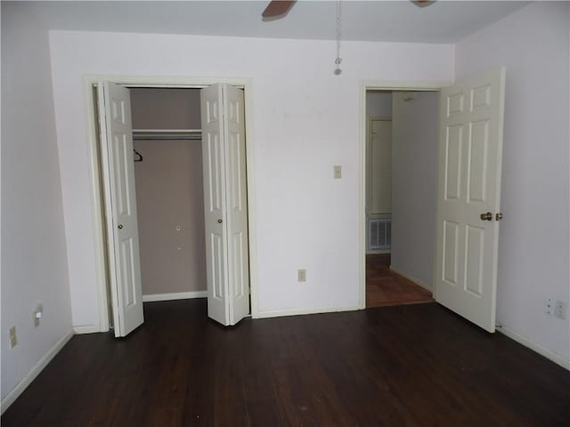 13656 Teague Ln Unit 33, Corpus Christi, TX 78410 - unfurnished bedroom featuring wood finished floors, a closet, baseboards, and a ceiling fan
