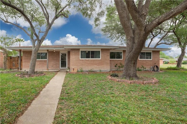 9606 Huntington Dr, Corpus Christi, TX 78410 - photo 1