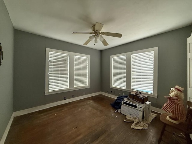 125 Richard St, Corpus Christi, TX 78415 - unfurnished room featuring dark hardwood / wood-style floors and ceiling fan