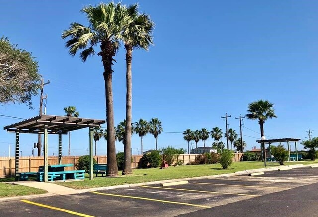 3938 Surfside Blvd Unit 3336, Corpus Christi, TX 78402 - view of uncovered parking lot