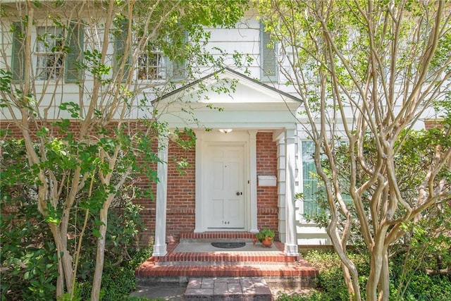 144 Cordula St, Corpus Christi, TX 78411 - property entrance with brick siding