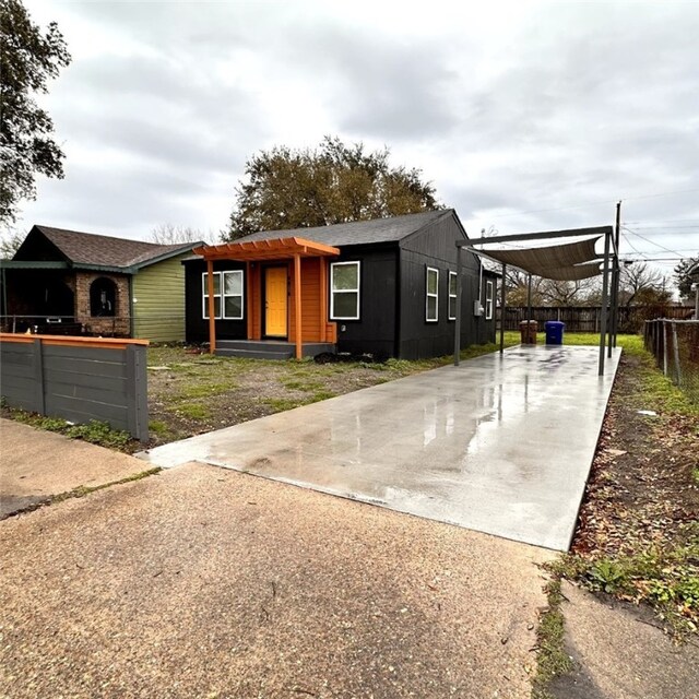 4414 Valdez Dr, Corpus Christi, TX 78416 - view of front of property featuring concrete driveway