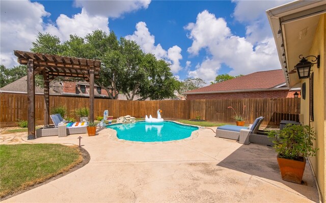 4658 Oso Pkwy, Corpus Christi, TX 78413 - view of pool with a patio, a pergola, and a fenced backyard