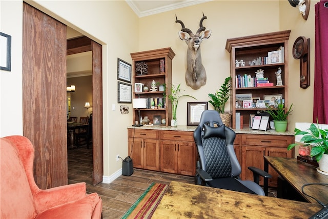 office with crown molding and dark hardwood / wood-style floors