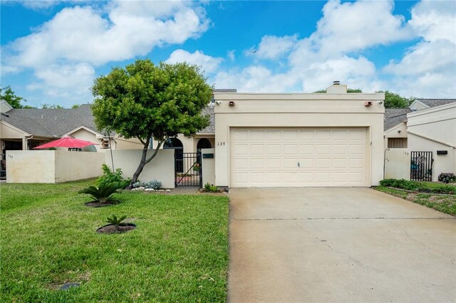 137 Santa Fe Dr, Rockport, TX 78382 - photo 1