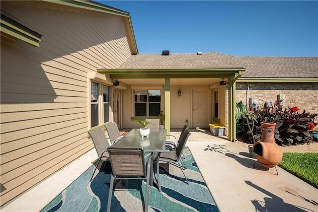 5422 Pressler Dr, Corpus Christi, TX 78413 - view of patio with outdoor dining area