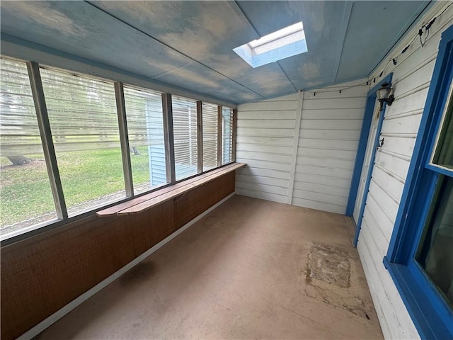 225 W Gile Ave, Aransas Pass, TX 78336 - unfurnished sunroom with a skylight