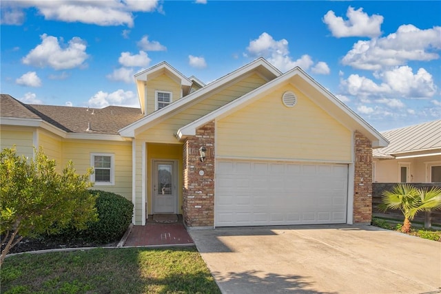 view of front facade with a garage