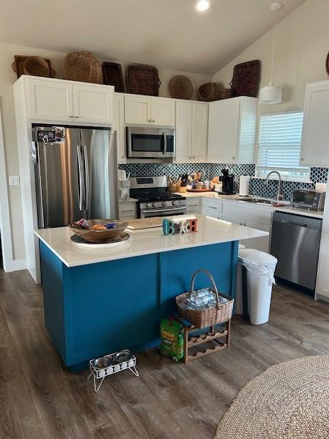 1811 Bay Shore Dr, Rockport, TX 78382 - photo 9