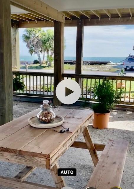 1811 Bay Shore Dr, Rockport, TX 78382 - balcony featuring a water view