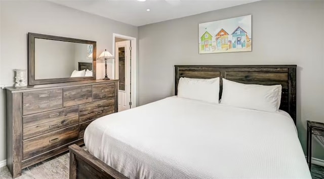 bedroom featuring ceiling fan