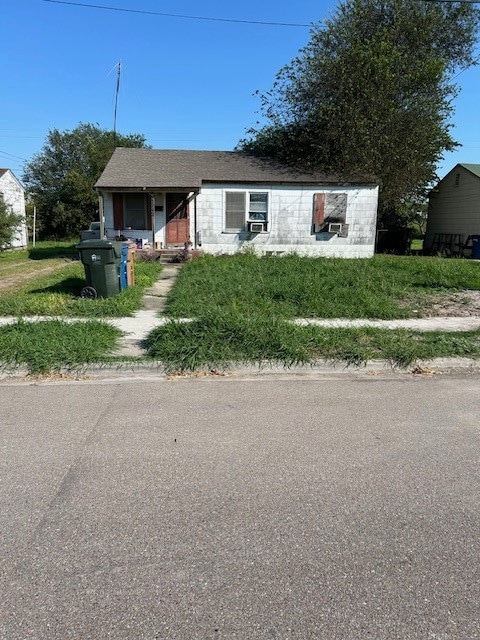 view of front of house