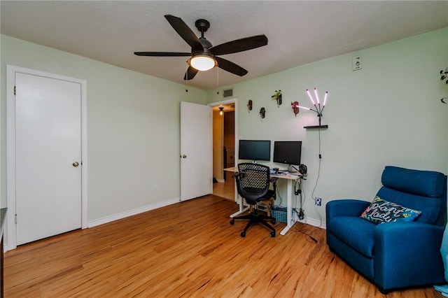 7202 Mansions Dr Unit N1, Corpus Christi, TX 78414 - office area featuring baseboards, visible vents, light wood-style flooring, and a ceiling fan
