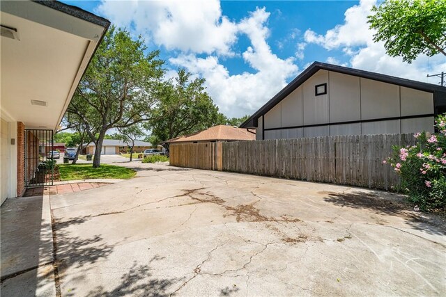 438 Pennington Dr, Corpus Christi, TX 78412 - view of patio / terrace