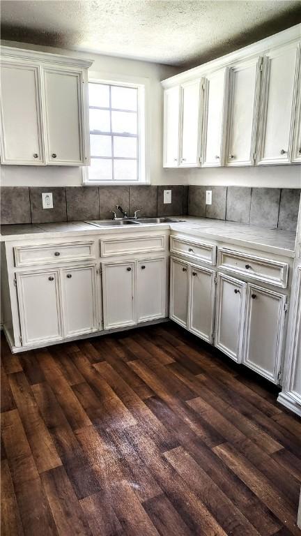 1025 E Fordyce Ave, Kingsville, TX 78363 - photo 4