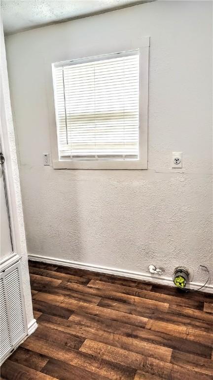 1025 E Fordyce Ave, Kingsville, TX 78363 - photo 9