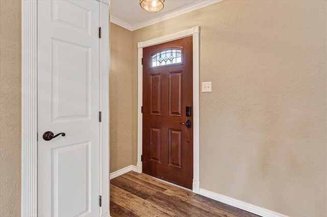 11129 Mulholland Dr, Corpus Christi, TX 78410 - foyer featuring crown molding, dark wood-style floors, and a textured wall