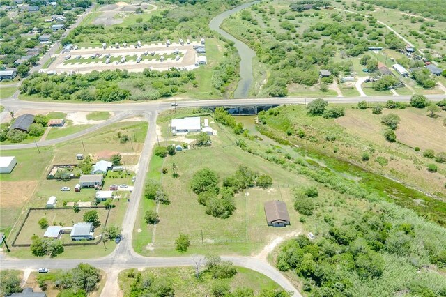 416 N Archer Ave, Sinton, TX 78387 - photo 4