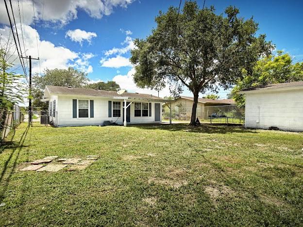 4546 Prescott St, Corpus Christi, TX 78416 - back of house featuring a fenced backyard