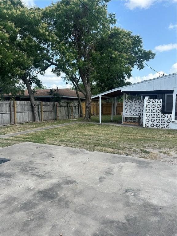 625 W Richard Ave, Kingsville, TX 78363 - photo 33