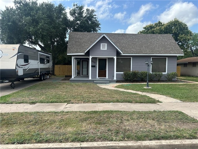 625 W Richard Ave, Kingsville, TX 78363 - photo 1