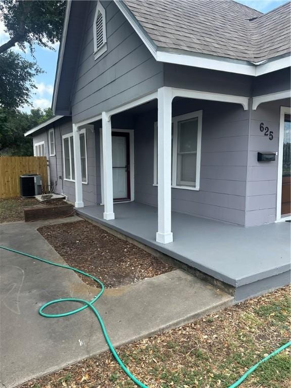 625 W Richard Ave, Kingsville, TX 78363 - photo 6