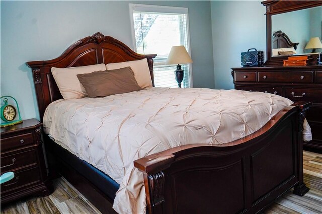 1508 Roosevelt Dr, Alice, TX 78332 - bedroom featuring wood finished floors