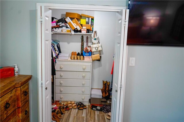 1508 Roosevelt Dr, Alice, TX 78332 - view of closet
