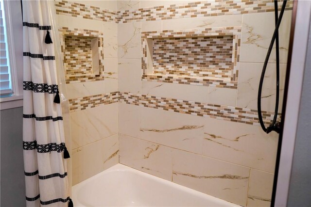 1508 Roosevelt Dr, Alice, TX 78332 - bathroom with shower / bath combination with curtain