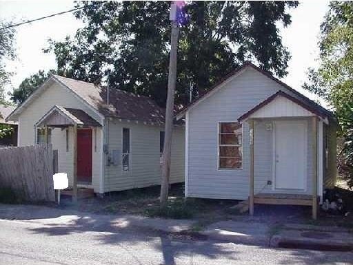 1207 Mary St, Corpus Christi, TX 78401 - photo 1