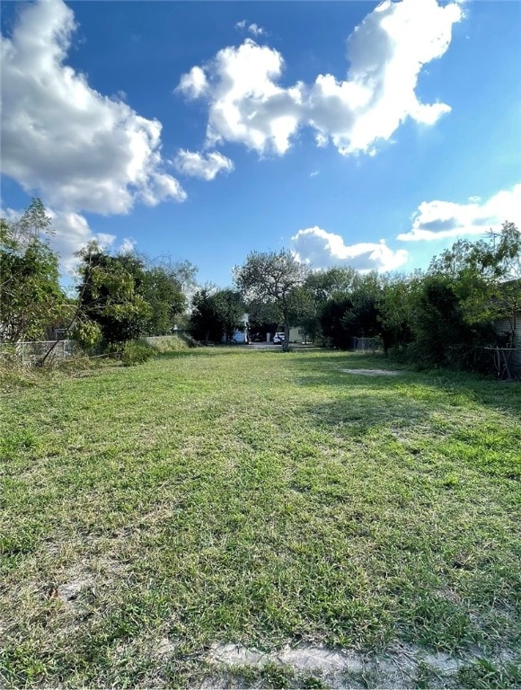 404 Dewey Ave, Alice TX, 78332 land for sale