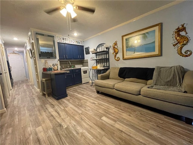 3938 Surfside Blvd Unit 1313, Corpus Christi, TX 78402 - photo 2