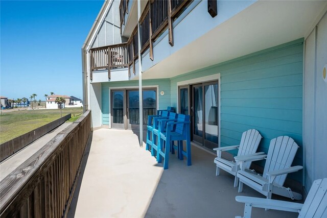 5973 State Highway 361 Unit 123, Port Aransas, TX 78373 - view of patio / terrace