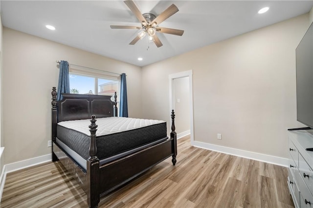 738 Crown Hbr, Corpus Christi, TX 78402 - bedroom with a ceiling fan, recessed lighting, baseboards, and light wood-type flooring