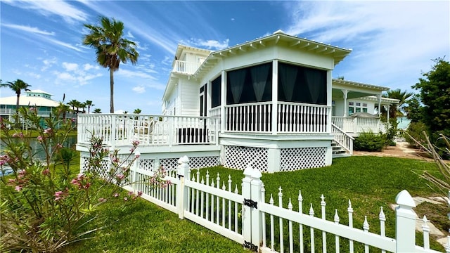 exterior space featuring a fenced front yard