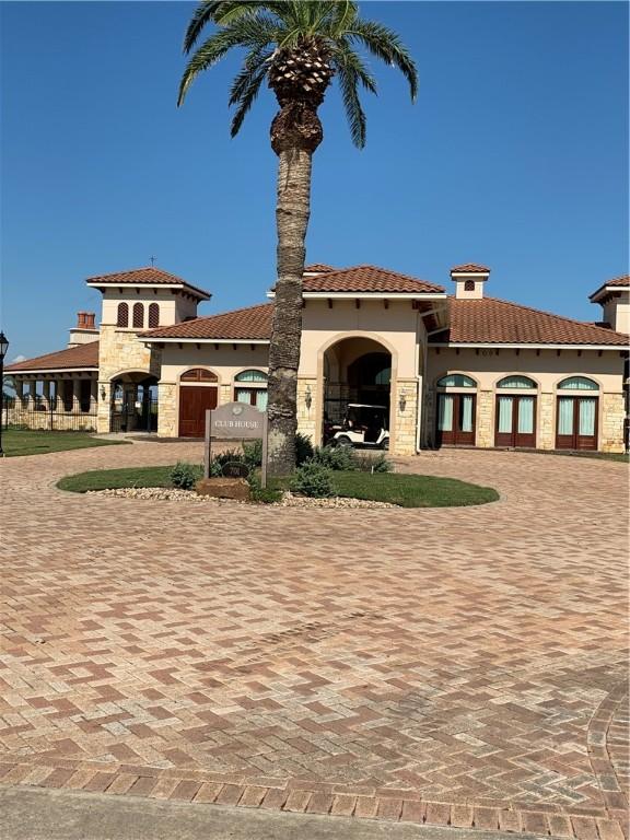 7 E Lago Loop Prt, Oconnor, TX 77982
