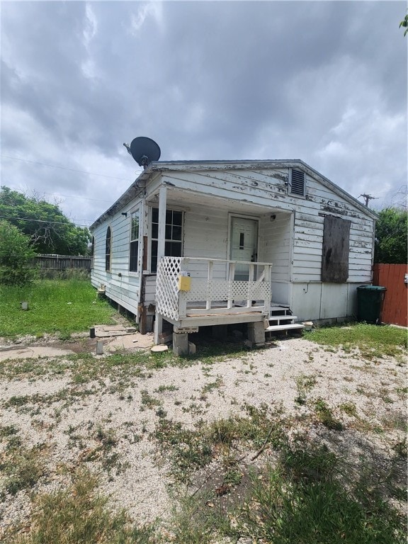 view of front of house