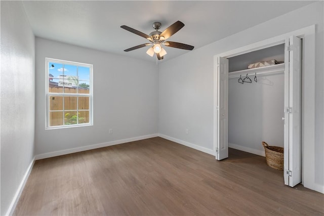 2809 Tarlton St, Corpus Christi, TX 78405 - unfurnished bedroom featuring wood finished floors, a closet, and a ceiling fan