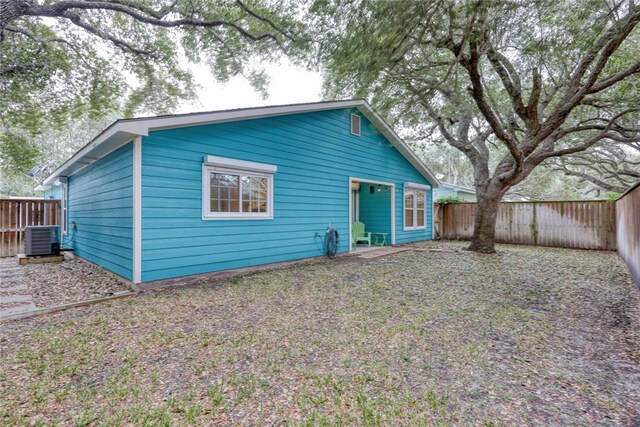 126 Breezy St, Rockport, TX 78382 - photo 28
