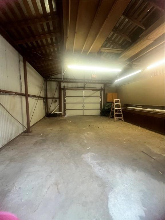12308 Up River Rd, Corpus Christi, TX 78410 - view of garage