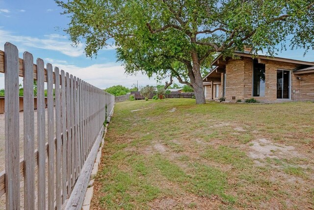 12308 Up River Rd, Corpus Christi, TX 78410 - view of yard