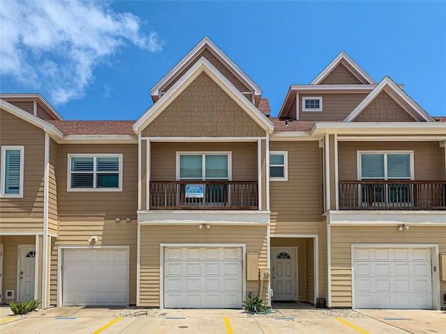 view of townhome / multi-family property