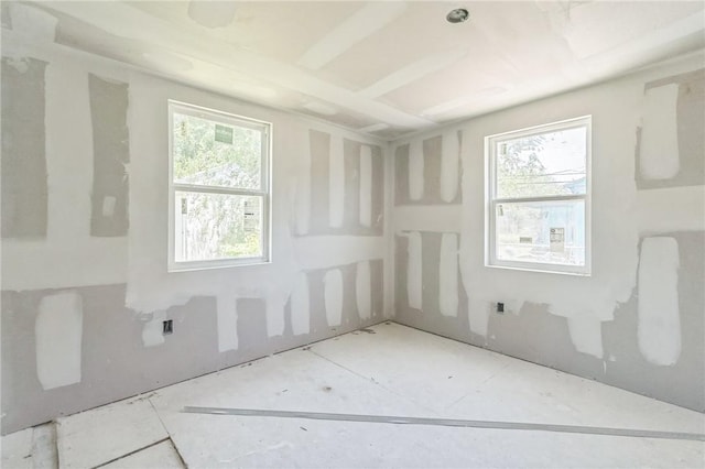 1630 Hudson St, Corpus Christi, TX 78416 - unfurnished room featuring plenty of natural light